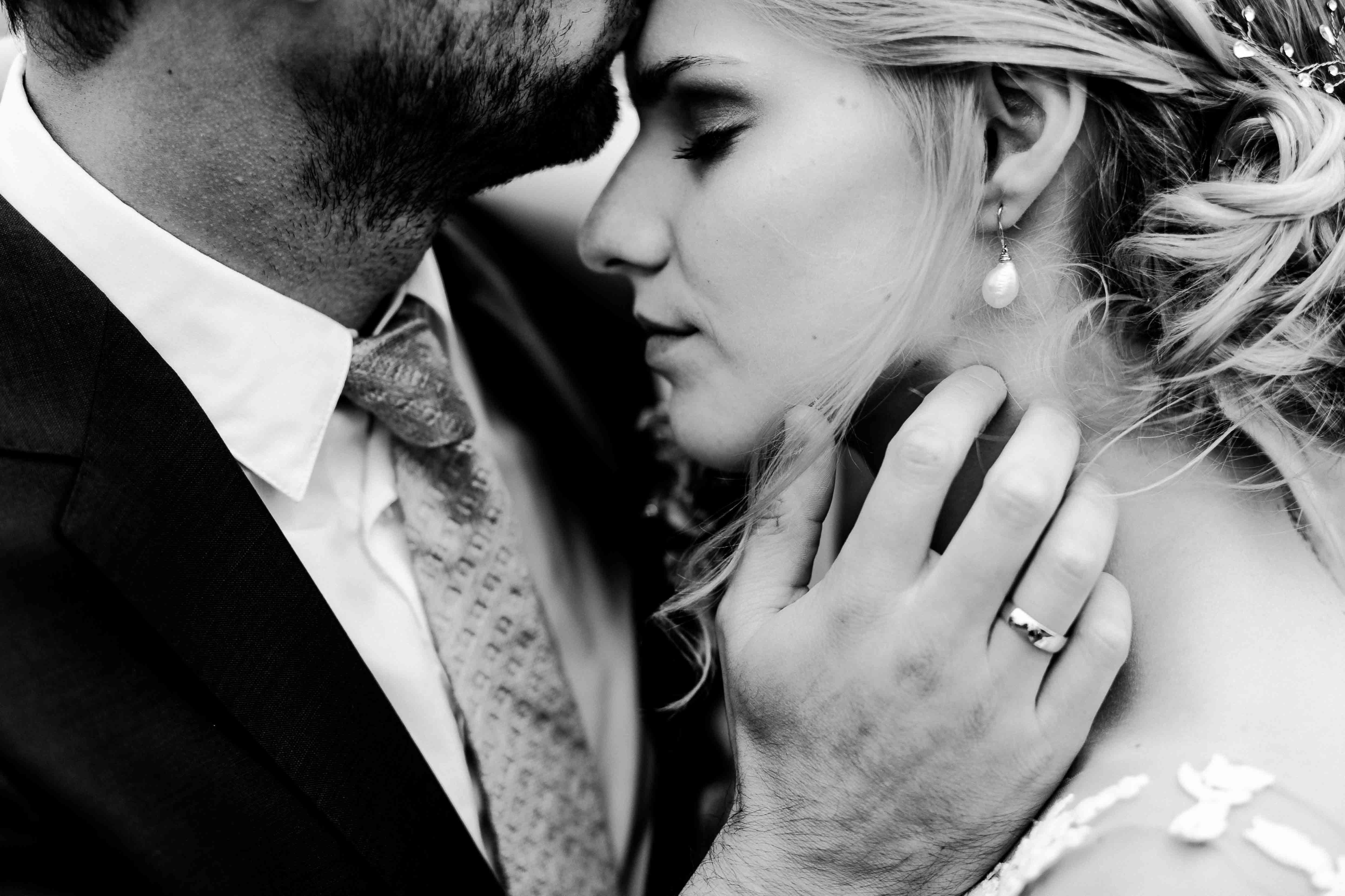Hochzeitsfotos Wien Berge heiraten Hochzeitsfotograf Wien Fine-Art Fotografie Schwarz-weiß Hochzeitsfotos