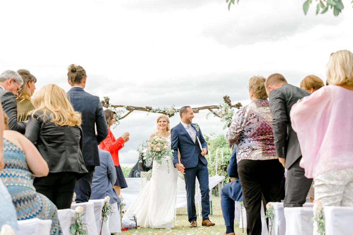 Mödling Hochzeitsfotograf Wien heiraten Niederösterreich Schmankerlheuriger freie Trauung Hochzeit in den Weinbergen Niederösterreich