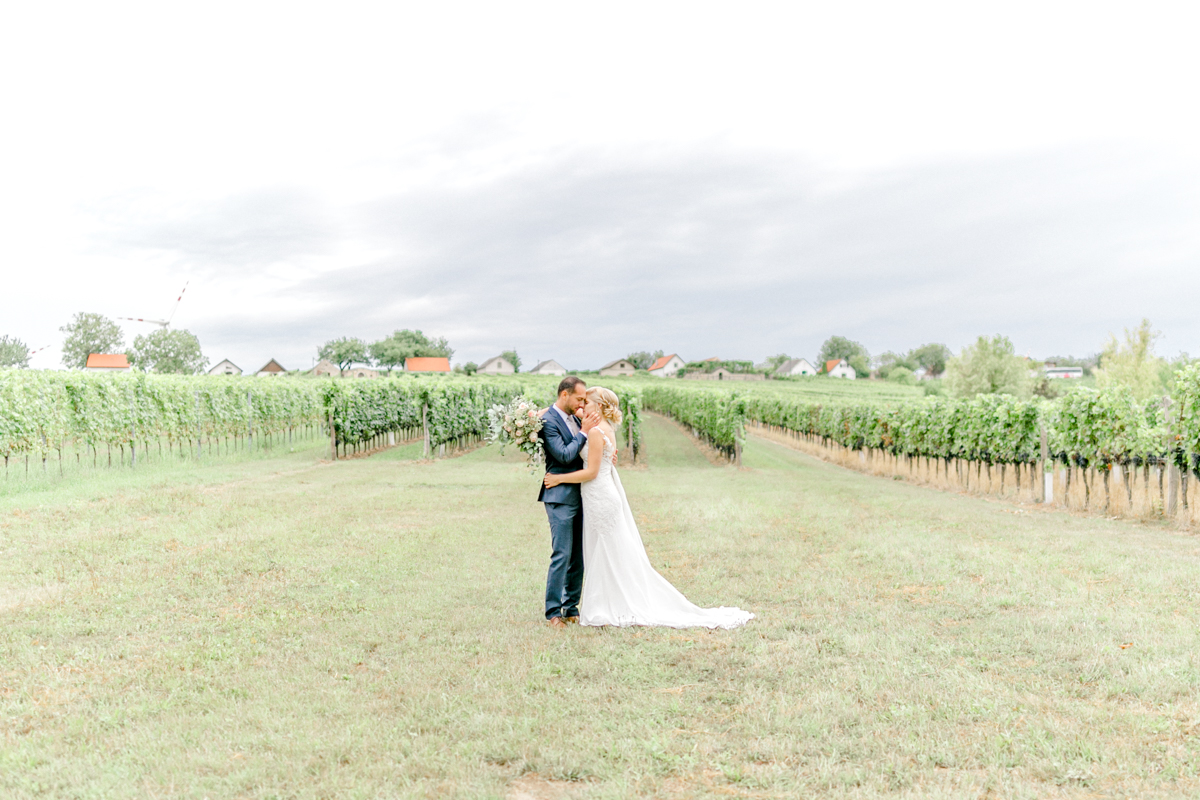 Mödling Hochzeitsfotograf Wien heiraten Niederösterreich Schmankerlheuriger freie Trauung Hochzeit in den Weinbergen Niederösterreich