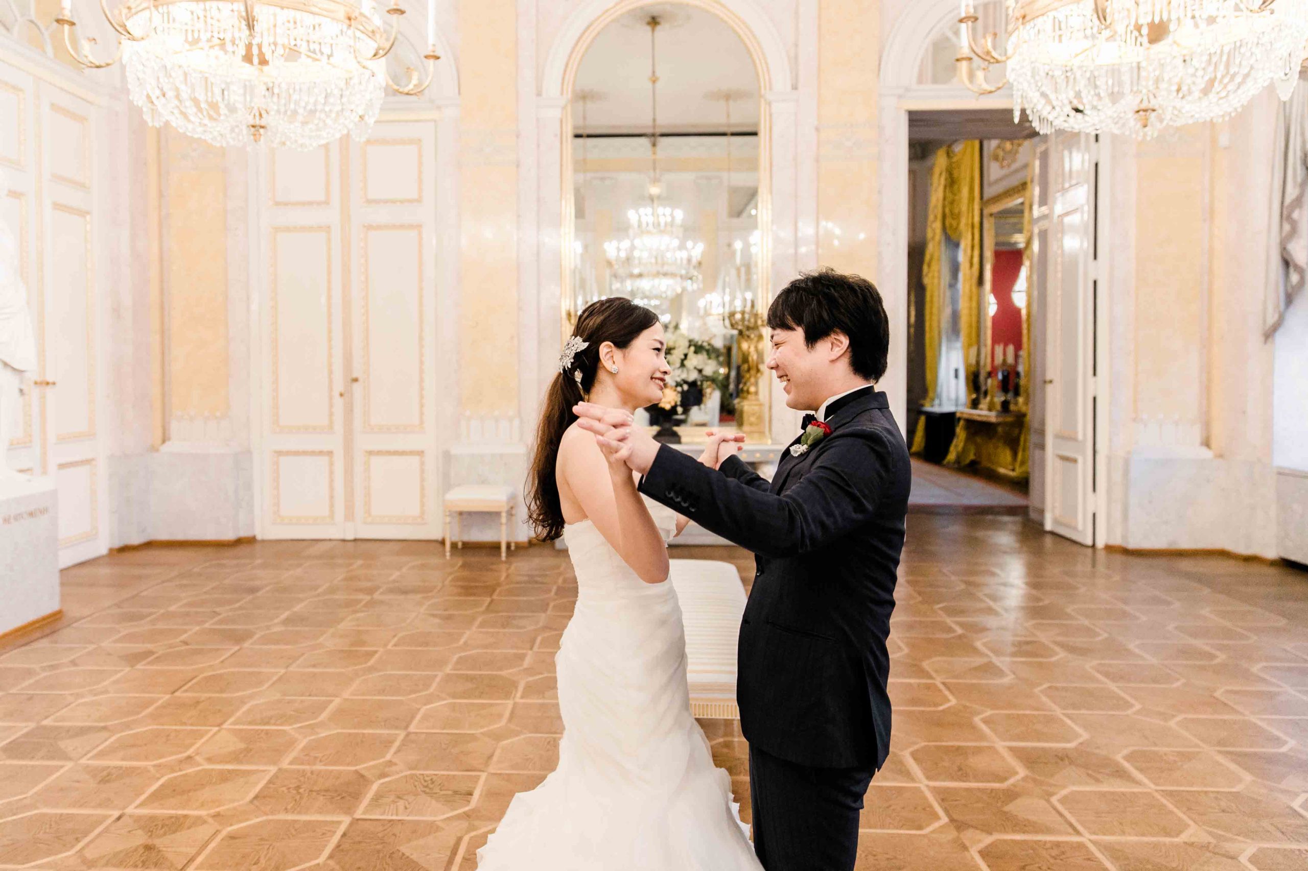 Prinzessinnen Boho Hochzeit Albertina heiraten Wien Hochzeitsfotograf Hochzeit in der Albertina