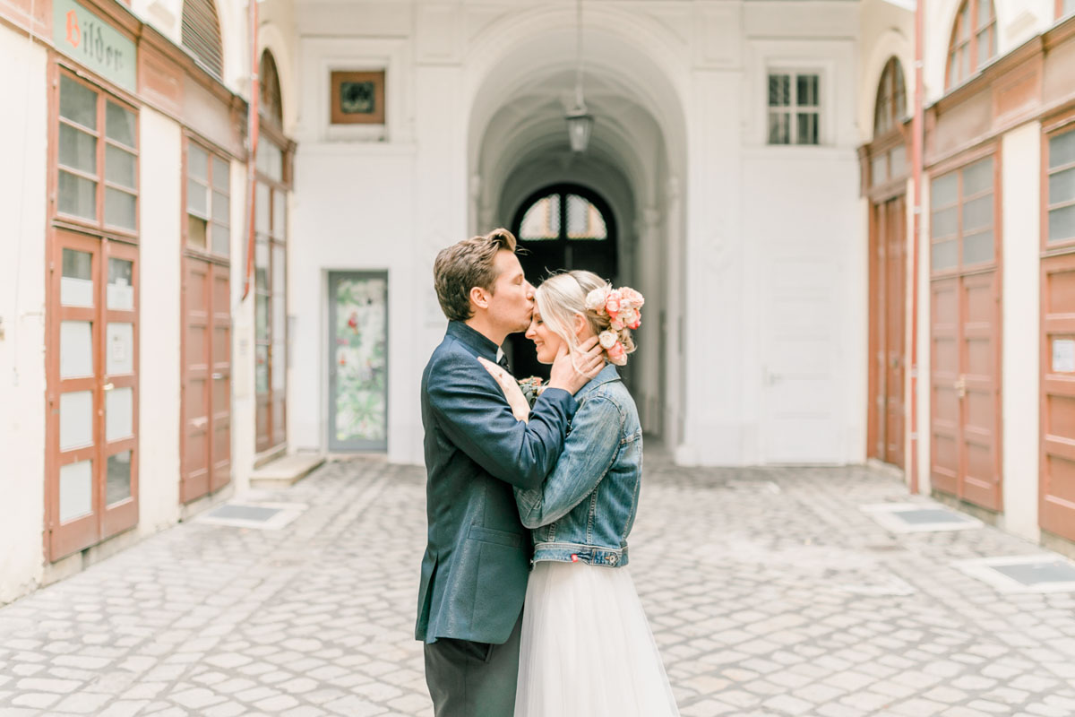 Wien Innenstadt Hochzeitsfotos Hochzeit Weingut Reisenberg heiraten outdoorwedding im Freien heiraten in Wien