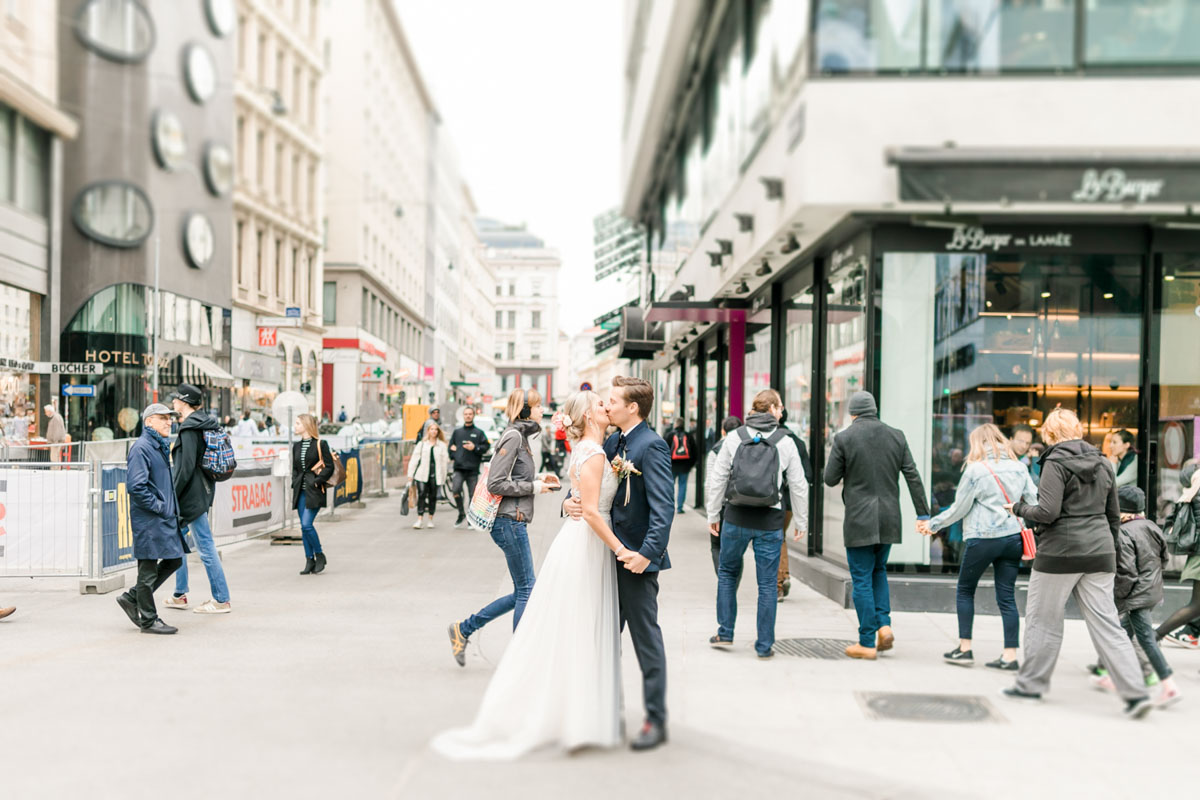 Wien Innenstadt Hochzeitsfotos Hochzeit Weingut Reisenberg heiraten outdoorwedding im Freien heiraten in Wien