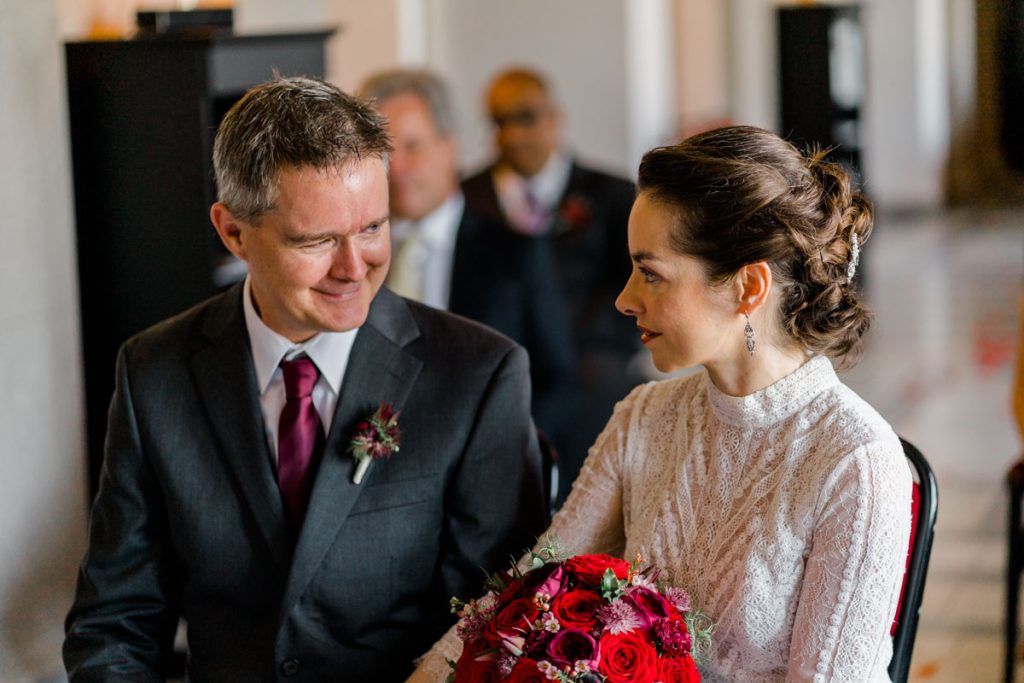 Denise Kerstin Hochzeitsfotograf Wien Hochzeitsfotos heiraten kunsthistorisches museum Hochzeit wien innenstadt regenbogenparade