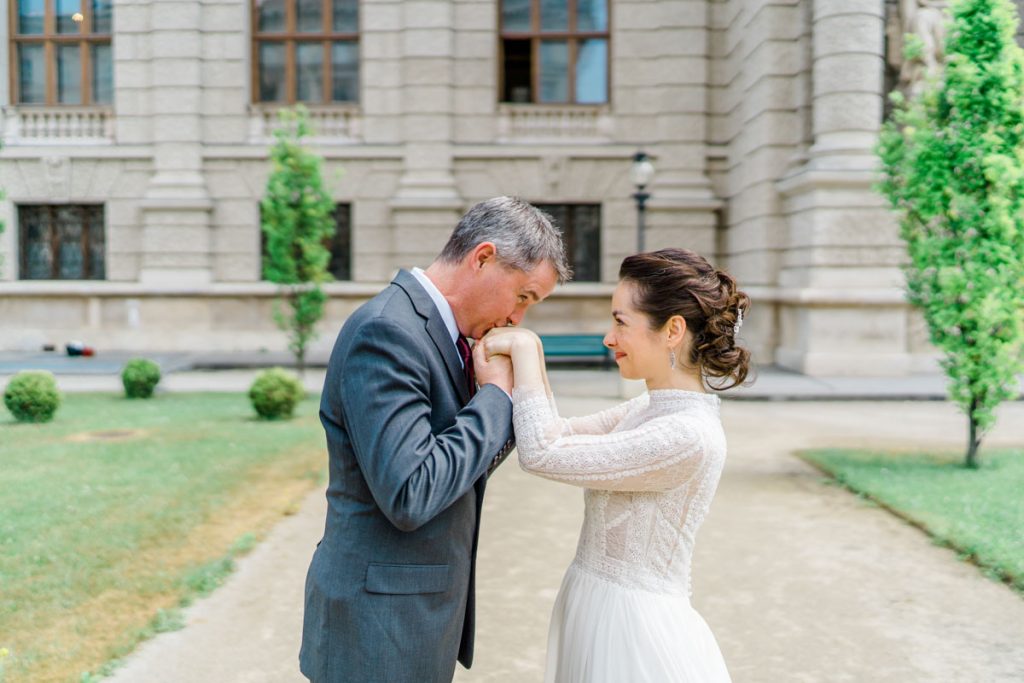 Denise Kerstin Hochzeitsfotograf Wien Hochzeitsfotos heiraten kunsthistorisches museum Hochzeit wien innenstadt regenbogenparade