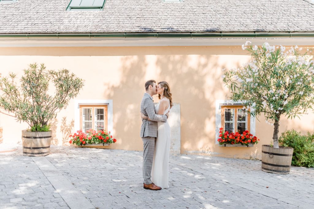 Heiraten am Standesamt Gumpoldskirchen in Mödling Hochzeit Standesamt Gumpoldskirchen Hochzeitslocation Rathaus