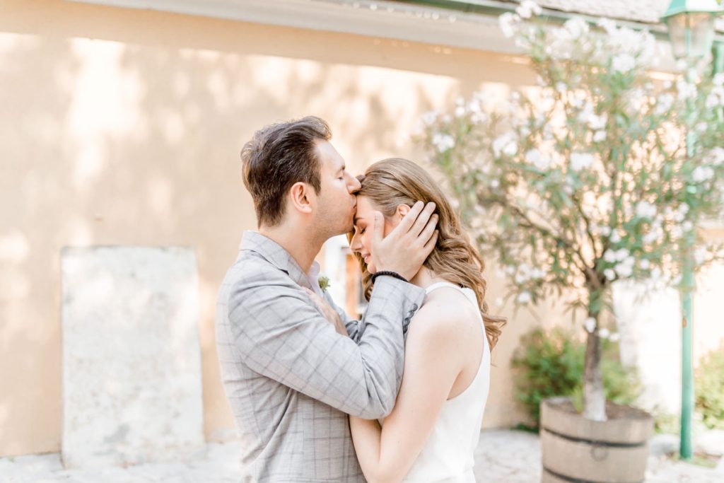 Heiraten am Standesamt Gumpoldskirchen in Mödling Hochzeit Standesamt Gumpoldskirchen Hochzeitslocation Rathaus