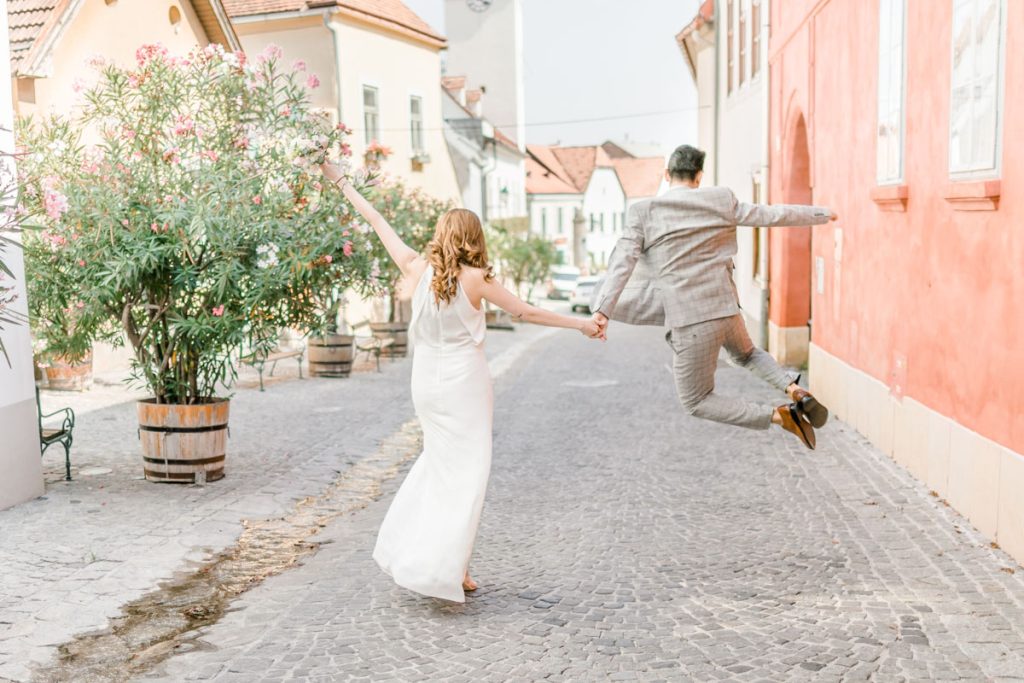 Heiraten am Standesamt Gumpoldskirchen in Mödling Hochzeit Standesamt Gumpoldskirchen Hochzeitslocation Rathaus