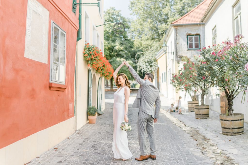 Heiraten am Standesamt Gumpoldskirchen in Mödling Hochzeit Standesamt Gumpoldskirchen Hochzeitslocation Rathaus