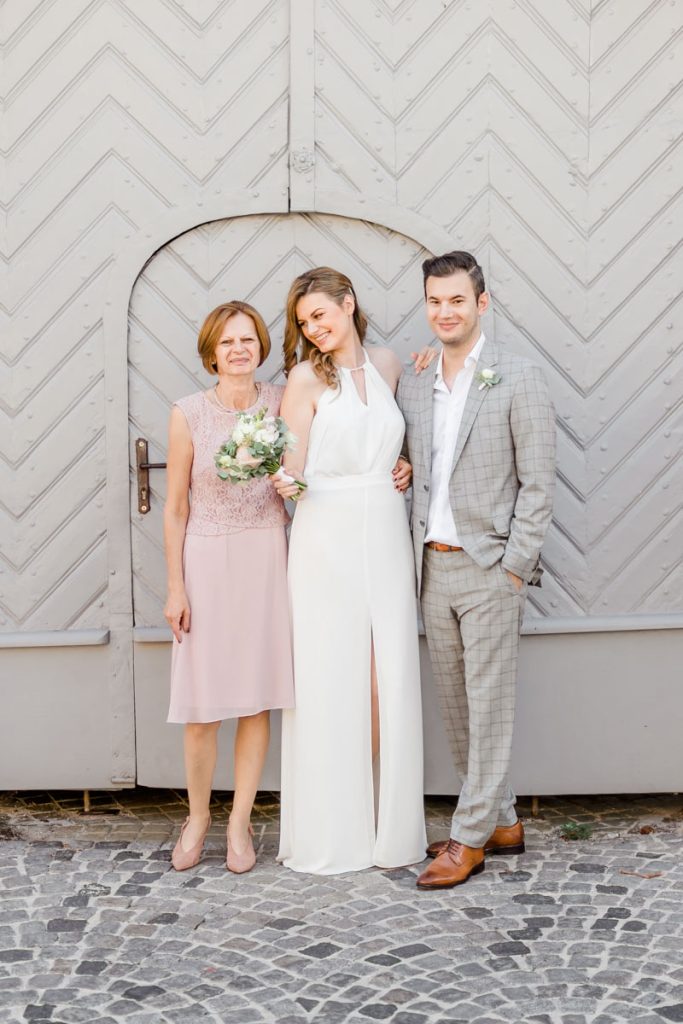 Heiraten am Standesamt Gumpoldskirchen in Mödling Hochzeit Standesamt Gumpoldskirchen Hochzeitslocation Rathaus
