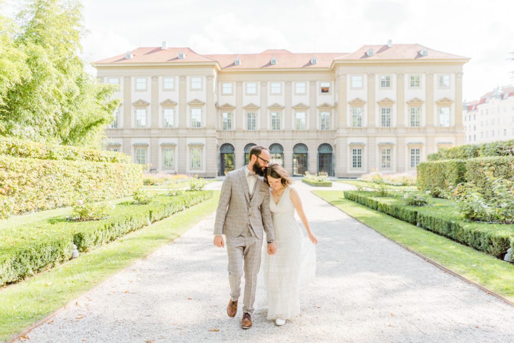 Hochzeit Standesamt Wien Zentrum 1010 Coronahochzeit Strudelhofstiege Palais Liechtenstein