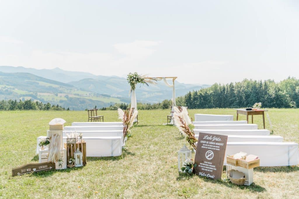 Berghochzeit heiraten st.pölten im freien heiraten outdoorhocht outdoorwedding Wienhochzeit Gartenhochzeit Wien Ötscher Paarfotos hochzeitsfotos
