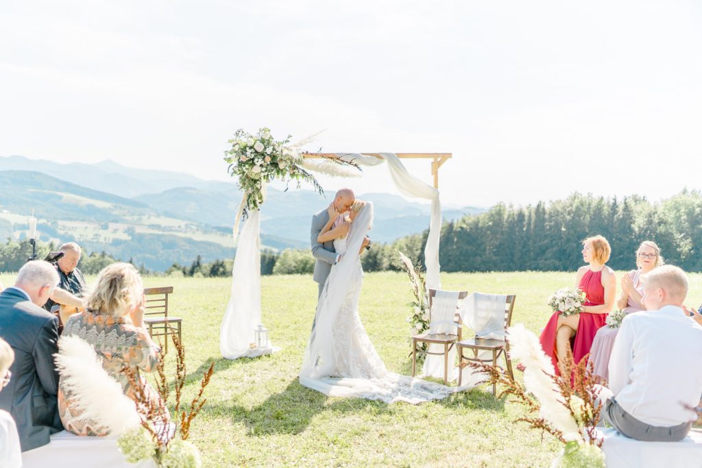 Berghochzeit heiraten st.pölten im freien heiraten outdoorhocht outdoorwedding Wienhochzeit Gartenhochzeit Wien Ötscher Paarfotos hochzeitsfotos
