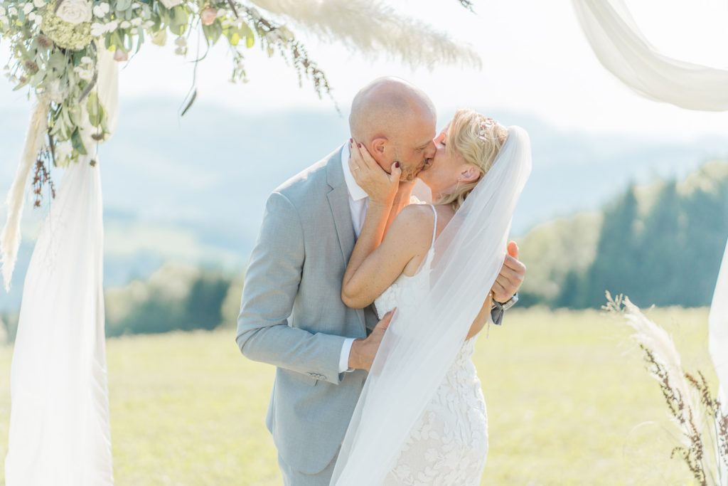 Berghochzeit heiraten st.pölten im freien heiraten outdoorhocht outdoorwedding Wienhochzeit Gartenhochzeit Wien Ötscher Paarfotos hochzeitsfotos