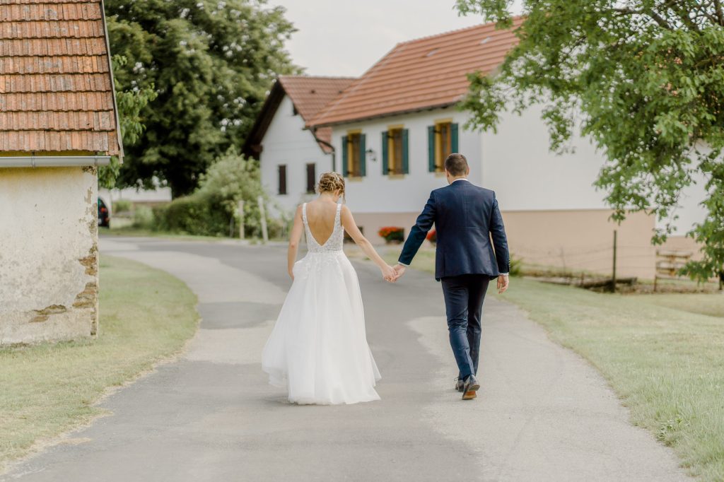 Hochzeitslocation Hannersberg heiraten Hochzeit im Freien Paarfotos Hochzeitsfotos