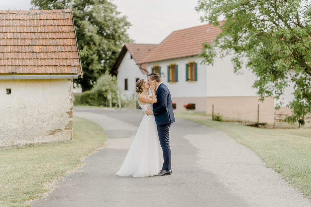 Hochzeitslocation Hannersberg heiraten Hochzeit im Freien Paarfotos Hochzeitsfotos