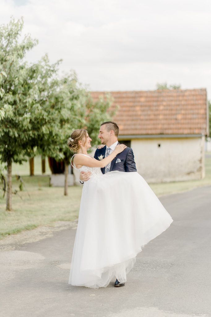 Hochzeitslocation Hannersberg heiraten Hochzeit im Freien Paarfotos Hochzeitsfotos