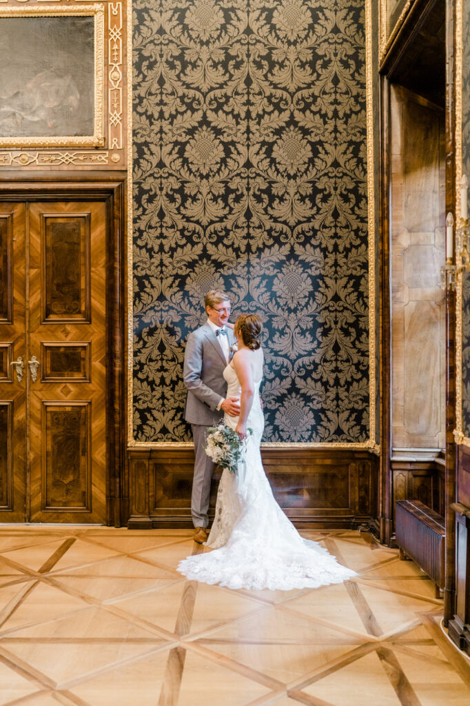 Wien Hochzeitsfotograf Volkskundemuseum heiraten Innenstadt Wien