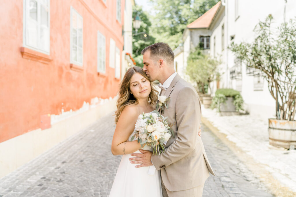 Heiraten im Rathaus Gumpoldskirchen Standesamt Fotograf standesamtliche Hochzeit schöne Standesämter Wien Umgebung und Mödling