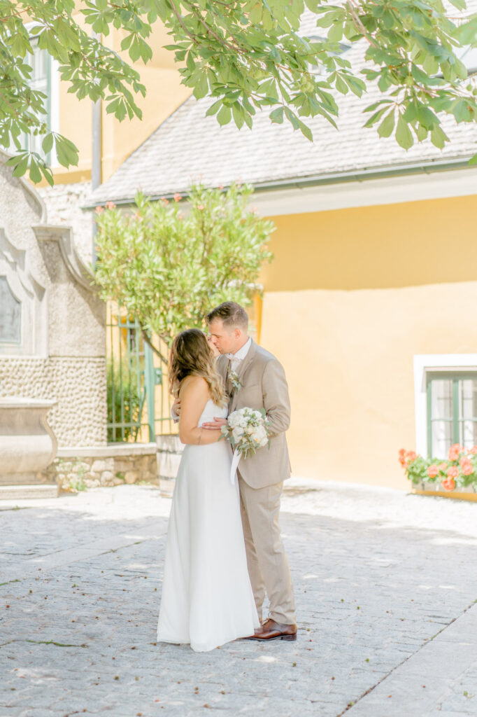 Heiraten im Rathaus Gumpoldskirchen Standesamt Fotograf standesamtliche Hochzeit schöne Standesämter Wien Umgebung und Mödling
