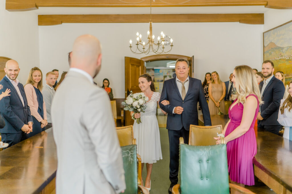 Hochzeit im Rathaus Gumpoldskirchen in Mödling Standesamt Heirat