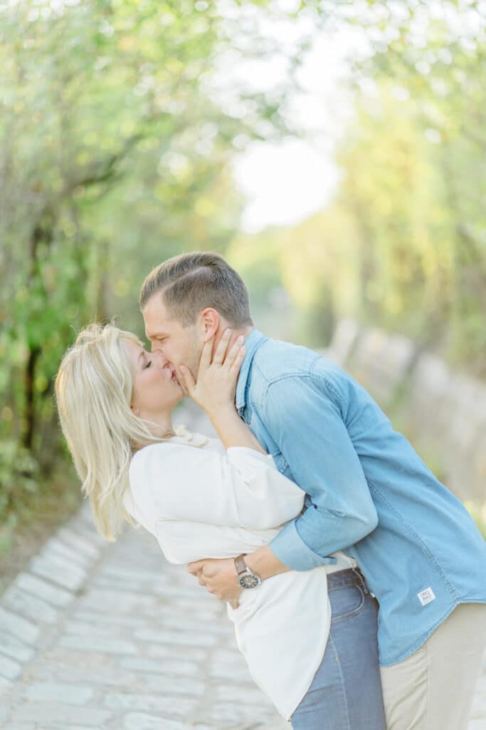 Paarfoto Gutschein Weinberge Paarshooting Natur