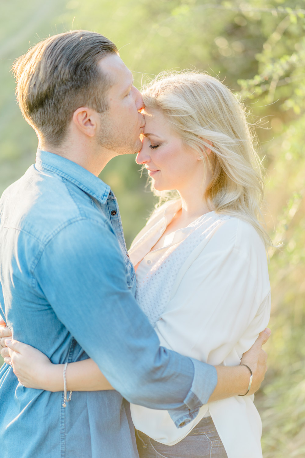 Paarfoto Gutschein Weinberge Paarshooting Natur
