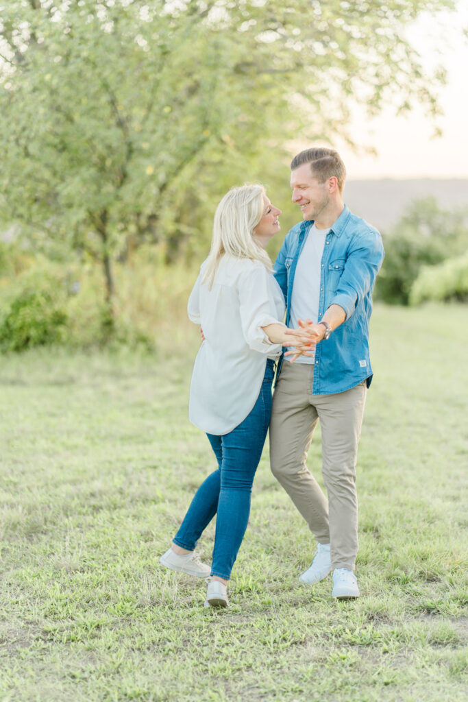 Paarfoto Gutschein Weinberge Paarshooting Natur