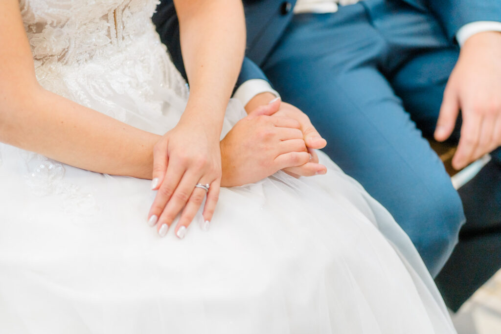 Hochzeitslocation Refugium Hochstrass heiraten, Berge Hochzeit, am Wasser heiraten Niederösterreich, Seehochzeit, Hochzeit am Teich, Refugium Hochstrass heiraten, Traubogen, Hochzeitslocation Wien Umgebung