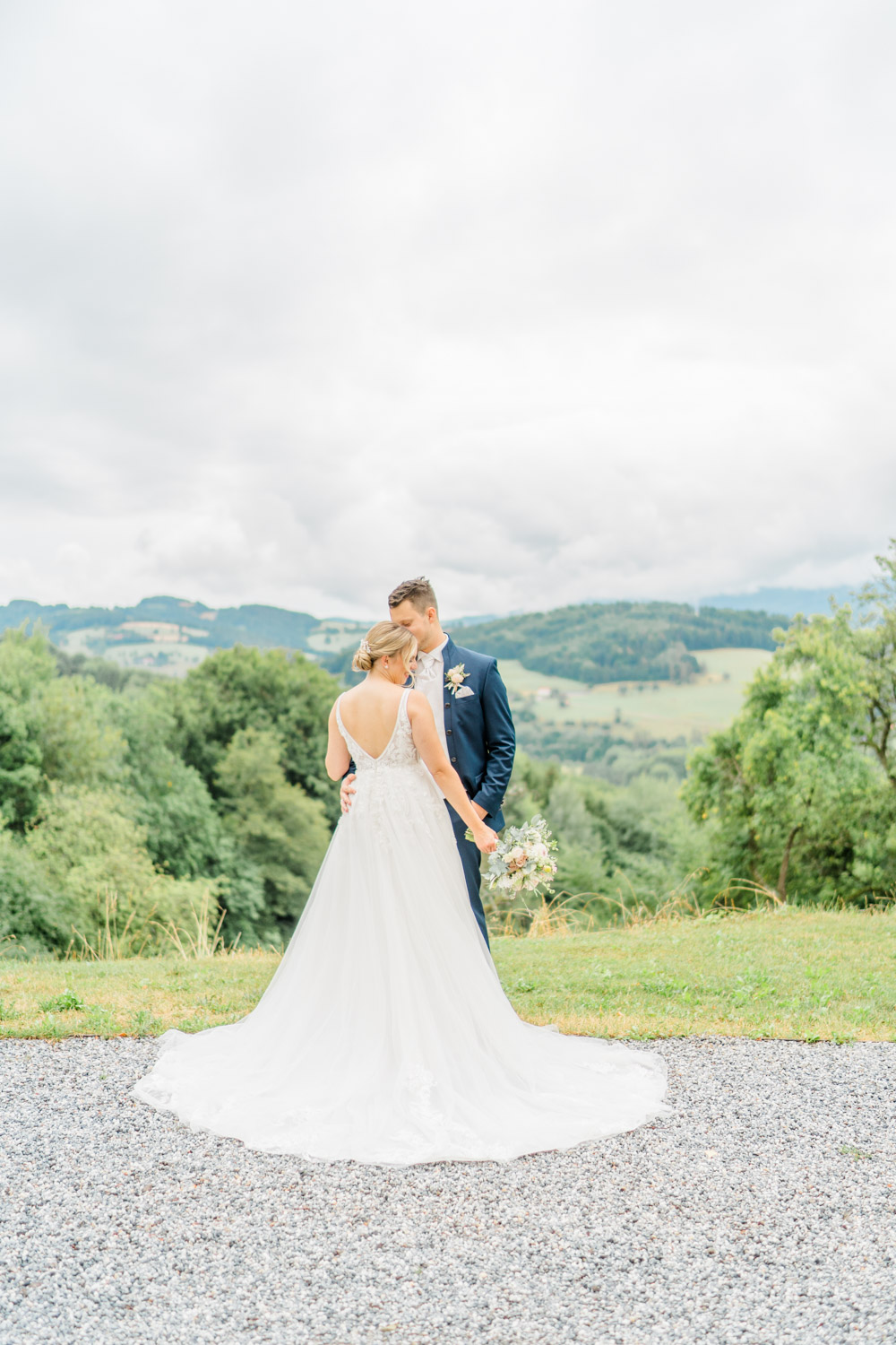 Hochzeitslocation Refugium Hochstrass heiraten, Berge Hochzeit, am Wasser heiraten Niederösterreich, Seehochzeit, Hochzeit am Teich, Refugium Hochstrass heiraten, Traubogen, Hochzeitslocation Wien Umgebung