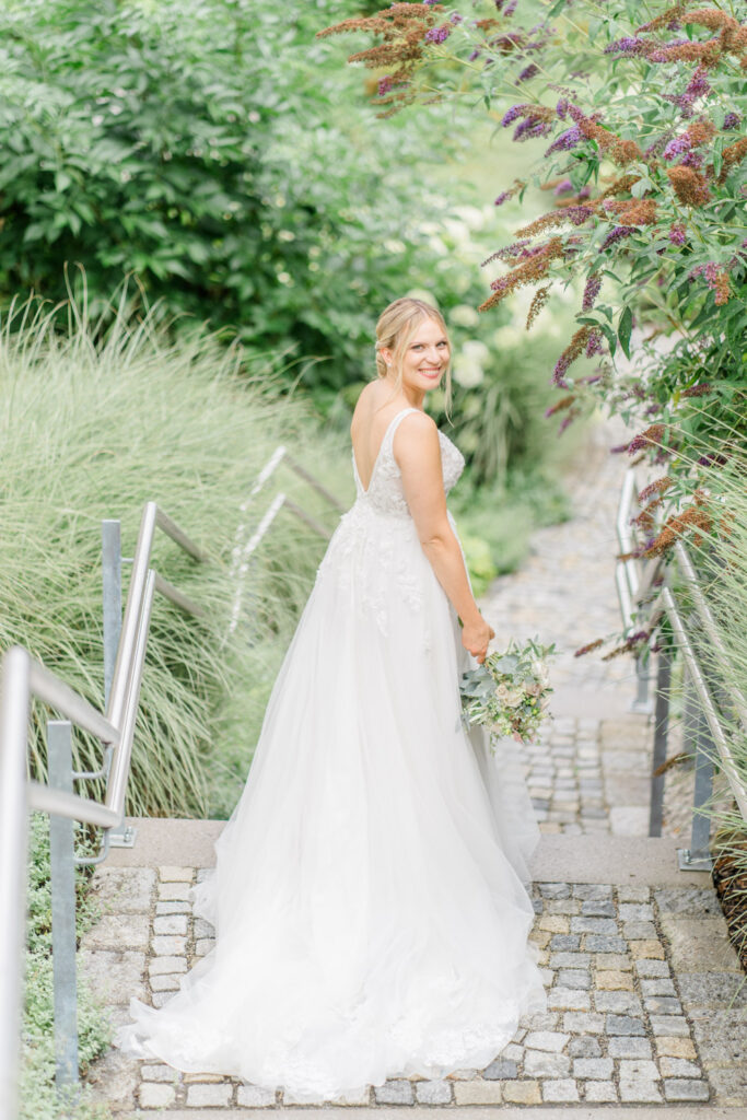 Hochzeitslocation Refugium Hochstrass heiraten, Berge Hochzeit, am Wasser heiraten Niederösterreich, Seehochzeit, Hochzeit am Teich, Refugium Hochstrass heiraten, Traubogen, Hochzeitslocation Wien Umgebung