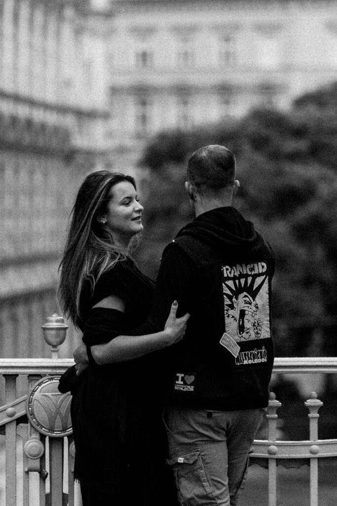 Schwangerschaftsfotos Wien Elegant Innenstadt Paarfotos Babybauchfotos