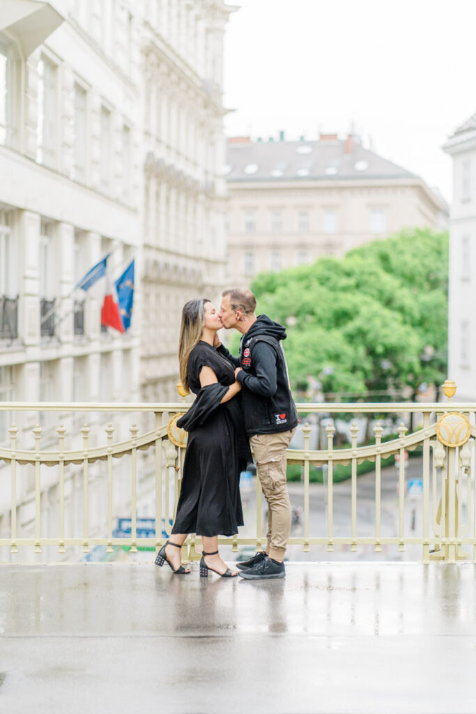 Schwangerschaftsfotos Wien Elegant Innenstadt Paarfotos Babybauchfotos