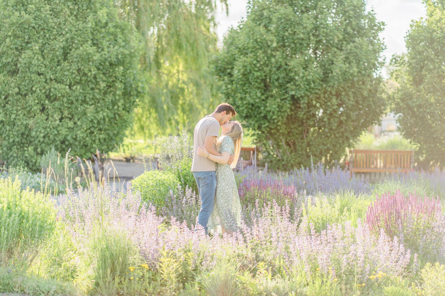 Blumengärten Hirschstetten Paarfotos Donaustadt Fotografin Wien Hochzeit Blumengärten Hirschstetten
