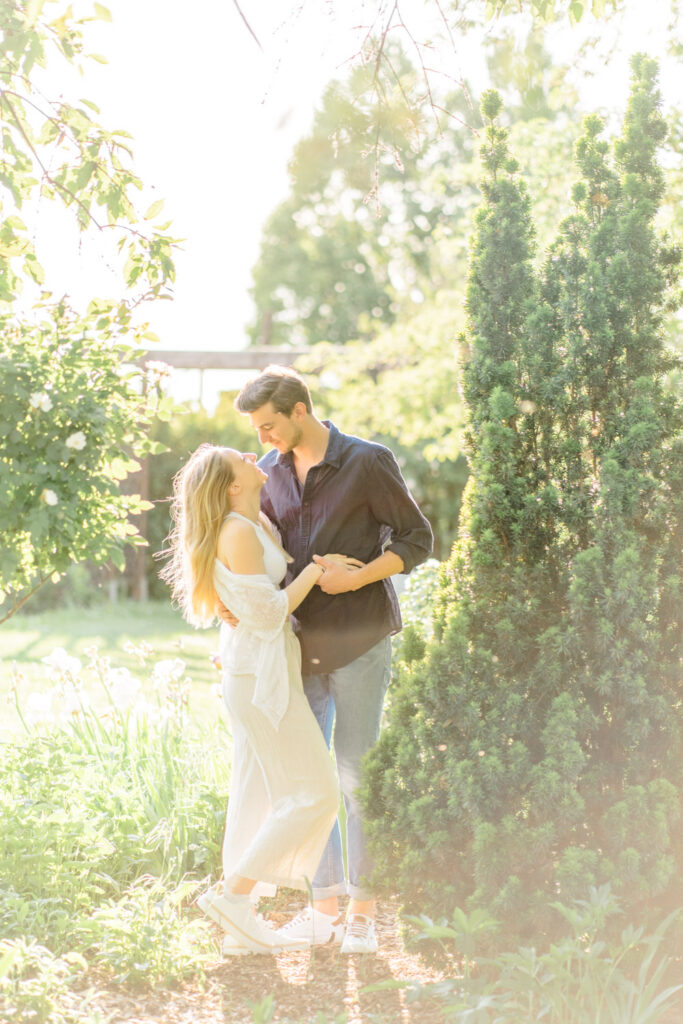 Blumengärten Hirschstetten Paarfotos Donaustadt Fotografin Wien Hochzeit Blumengärten Hirschstetten