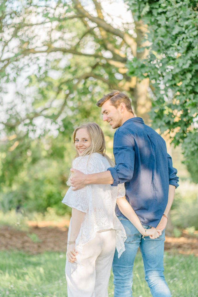 Blumengärten Hirschstetten Paarfotos Donaustadt Fotografin Wien Hochzeit Blumengärten Hirschstetten