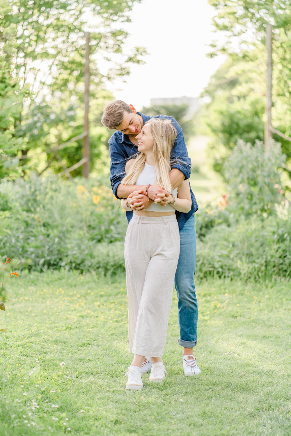 Blumengärten Hirschstetten Paarfotos Donaustadt Fotografin Wien Hochzeit Blumengärten Hirschstetten