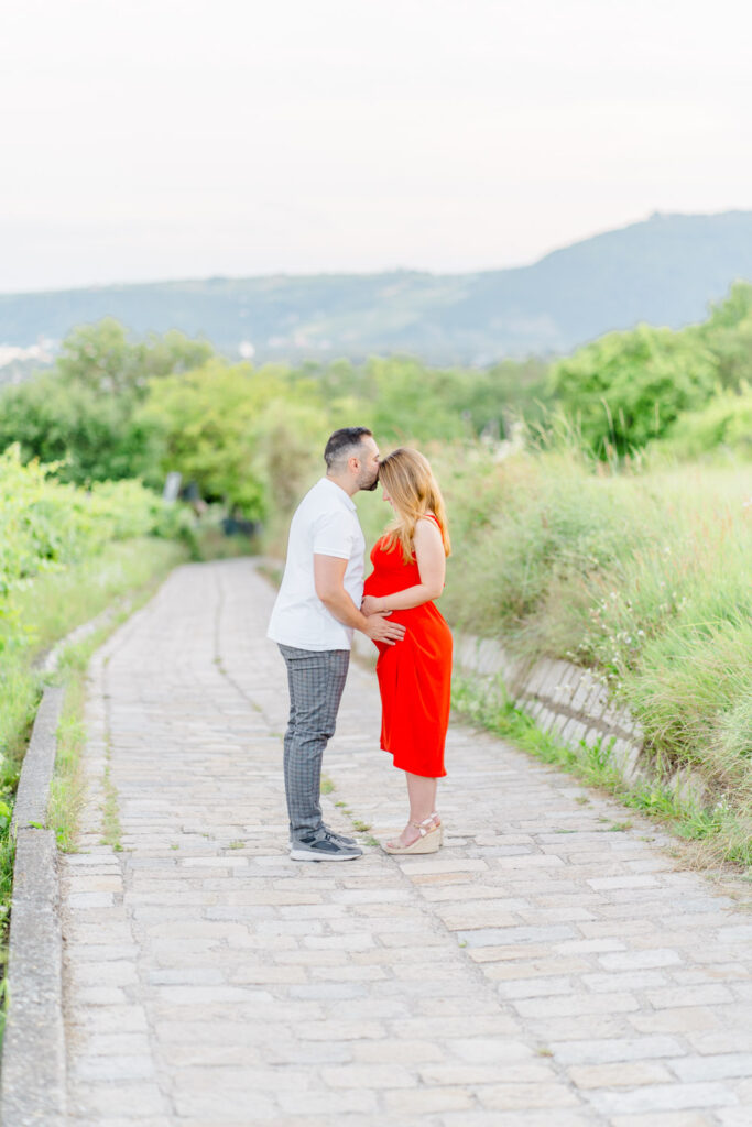 Babybauchfotos, Schwangerschaftsfotos, Schwangerschaftsshooting, Wien Fotografin, Ultraschallbild, Posen Schwanger, Schwanger Fotos