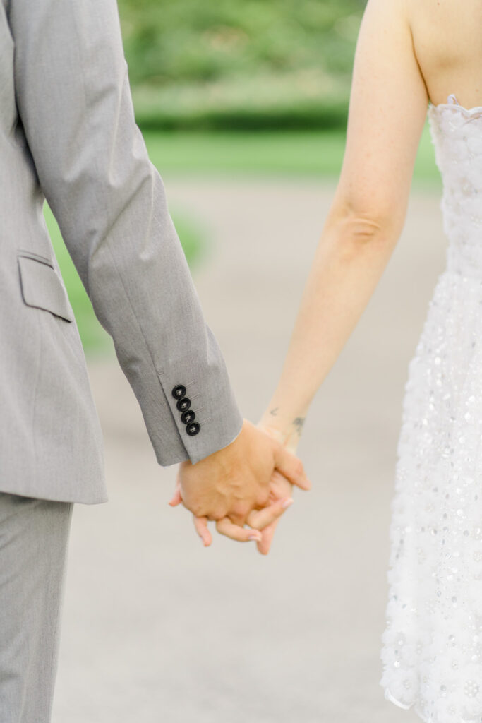 Paarfotos Innenstadt Wien Hochzeit Innenstadt Wien Babybauchfotos Innenstadt Wien Pärchen Spaziergang durch die Innenstadt Wien mit Paarfotografin Fotografin, Hochzeitsfotografin