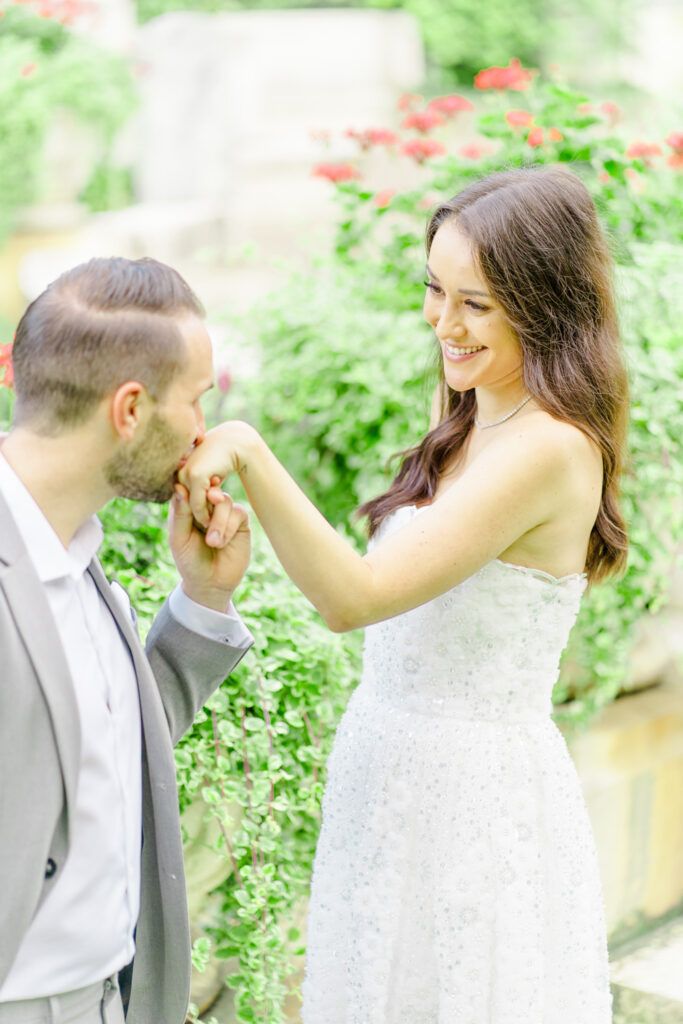 Paarfotos Innenstadt Wien Hochzeit Innenstadt Wien Babybauchfotos Innenstadt Wien Pärchen Spaziergang durch die Innenstadt Wien mit Paarfotografin Fotografin, Hochzeitsfotografin