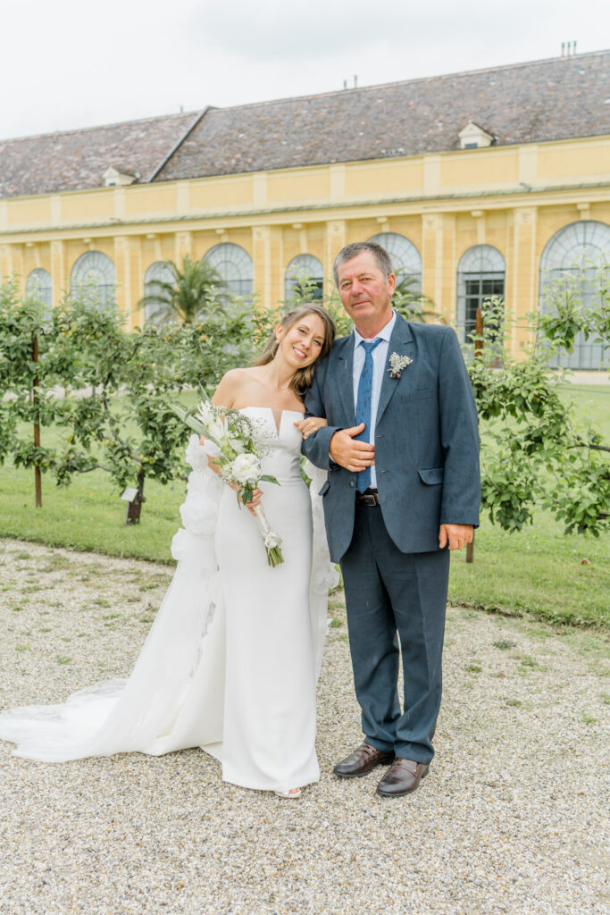 Zeremonie im Park der Orangerie Schloss Schönbrunn